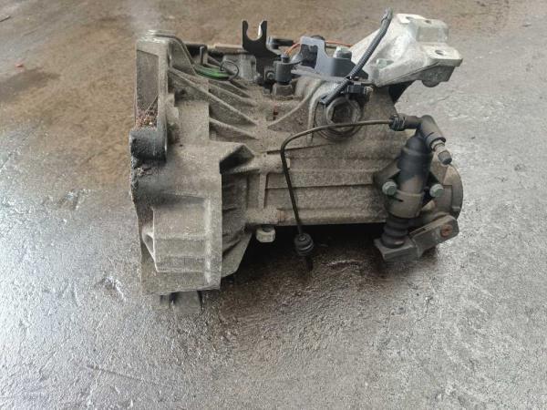 BOITE DE VITESSE MANUEL VW / AUDI / SEAT / SKODA 1.9SDI/1.6 BENZIN( 5-VITESSES ) CODE ERT - Vue 3